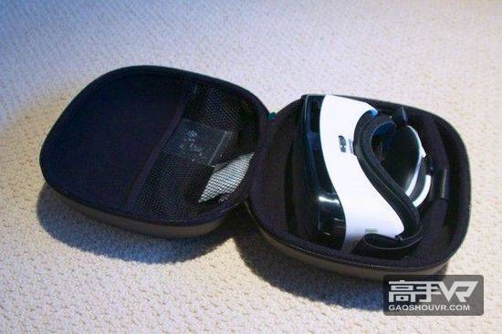 Gear VR深度评测：迄今为止最棒的虚拟现实设备