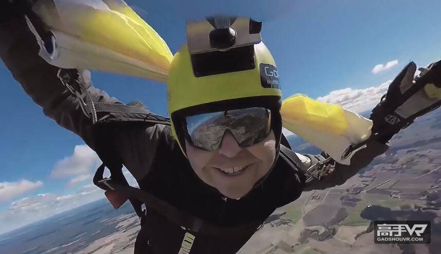 刺激好玩：360°跳伞全景视频