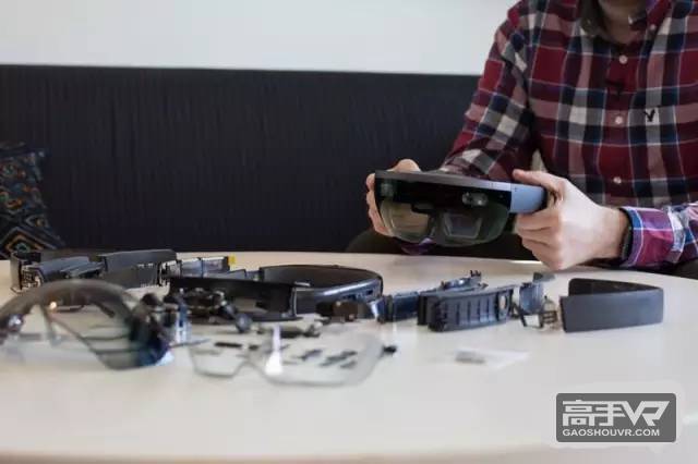 Hololens 全拆解 HoloLens设备测评