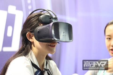  VR一体机上手评测 VR从未如此简单
